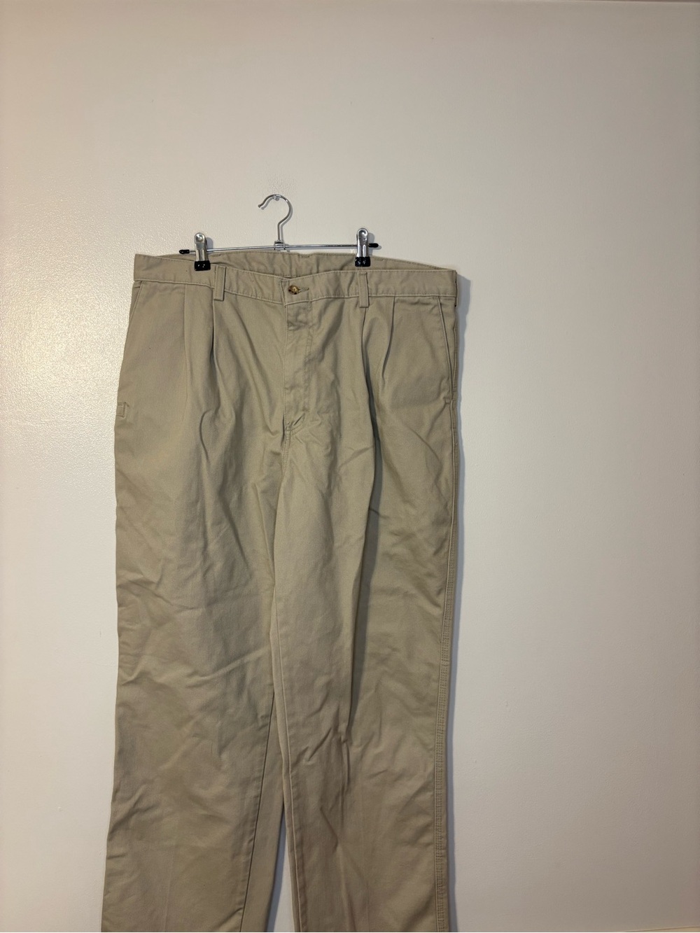 Carhartt Men's Straight-Fit Chinos in Tan